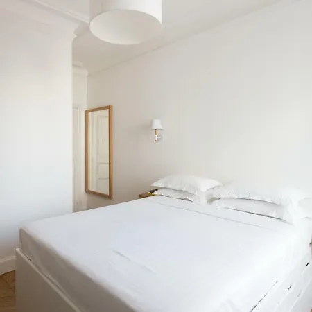 Avenue Ledru Rollin Iv By Onefinestay